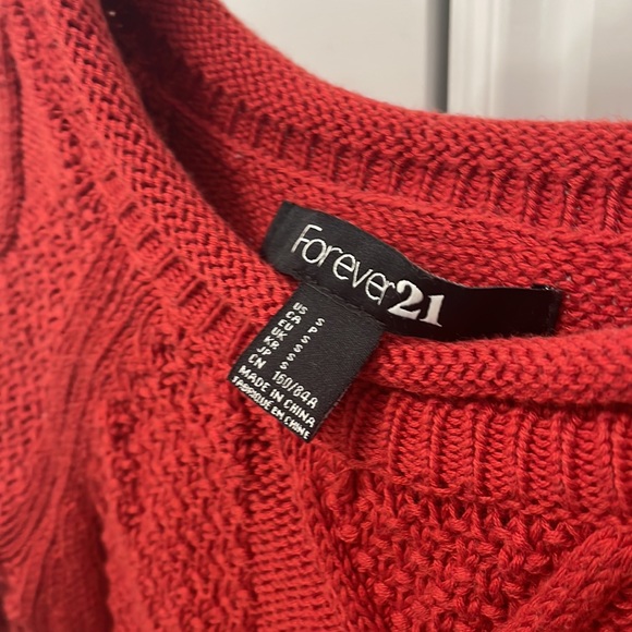 Forever 21 Sweater - Picture 3 of 3